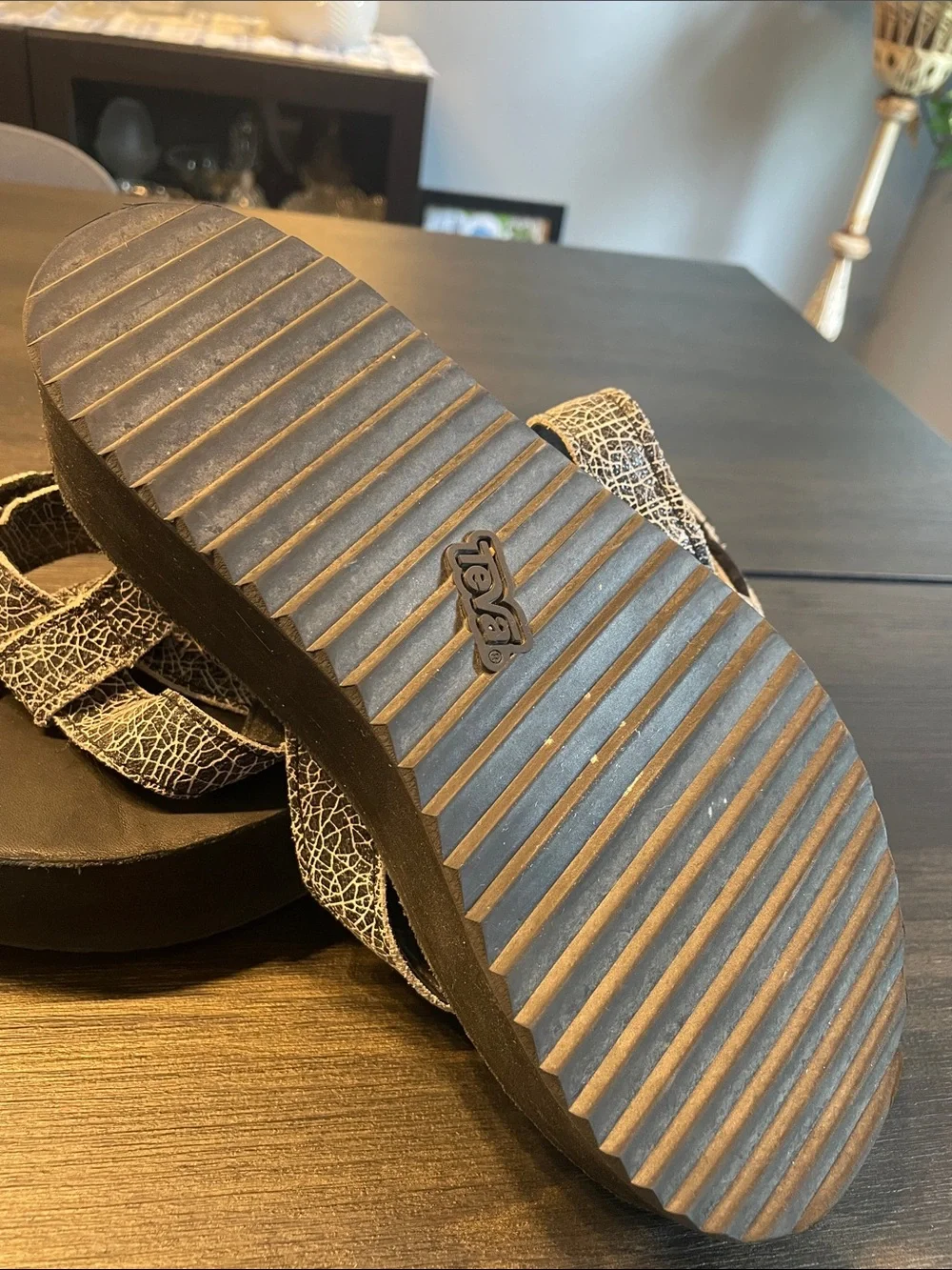 Teva Women’s Black Sandals with RARE Cracked-Print Straps